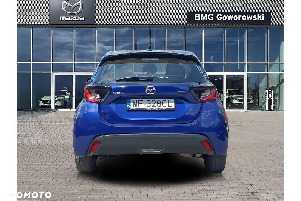 Mazda 2 Hybrid - 22