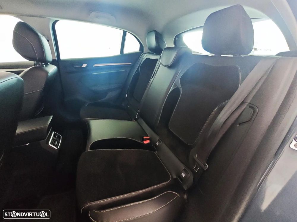 Renault Mégane ENERGY TCe 130 EDC INTENS - 35