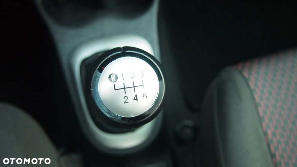 Toyota Yaris 1.33 VVT-i Comfort - 18