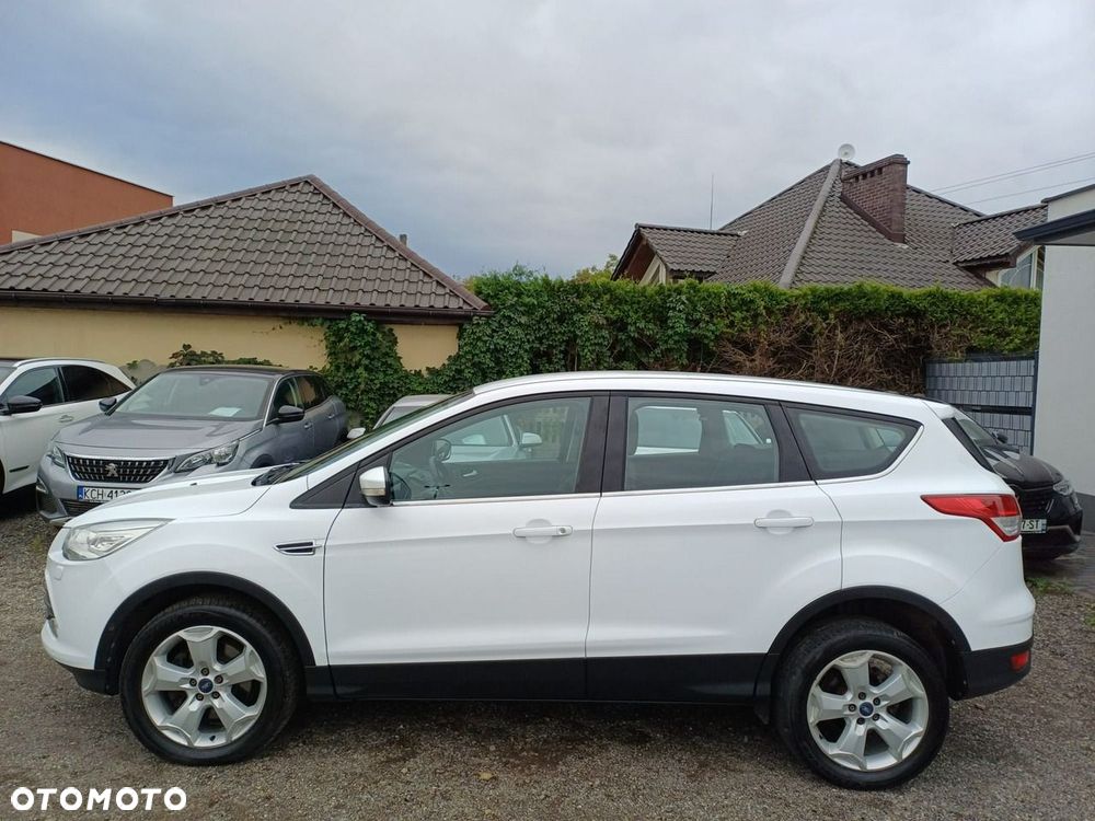 Ford Kuga 2.0 TDCi 4WD Titanium - 4