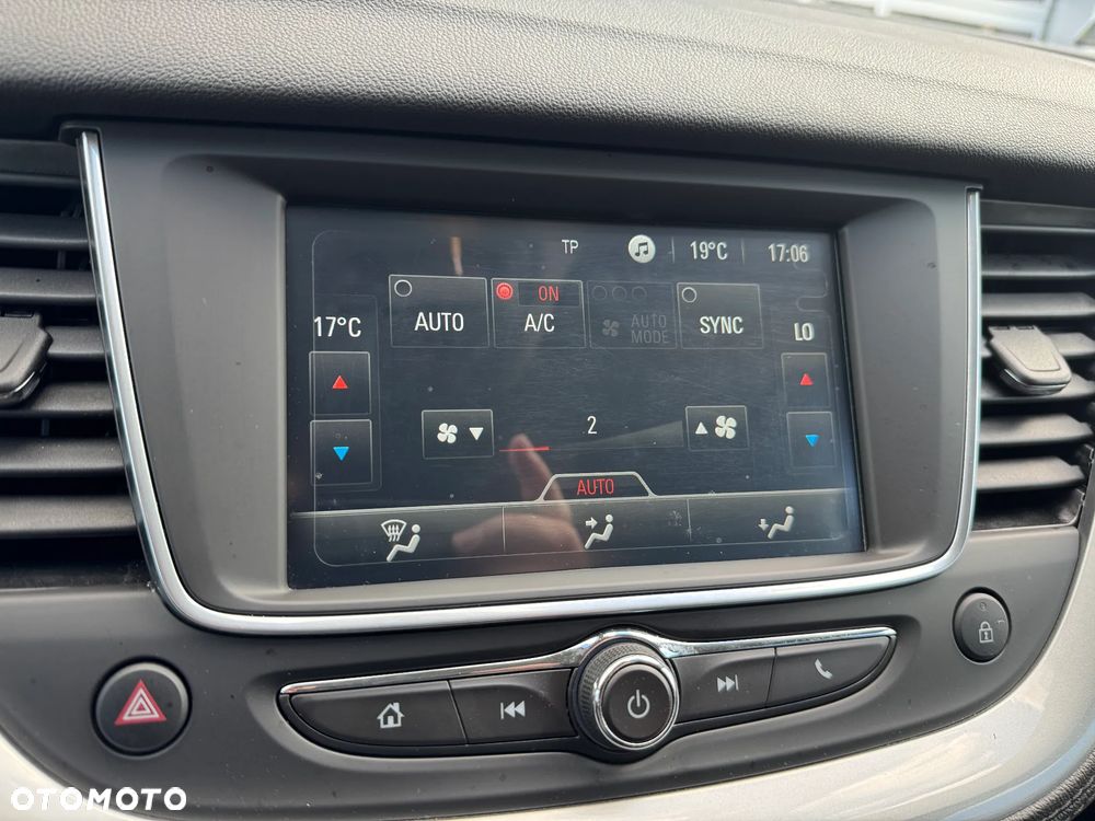 Opel Grandland X 1.2 T Elite S&S - 28
