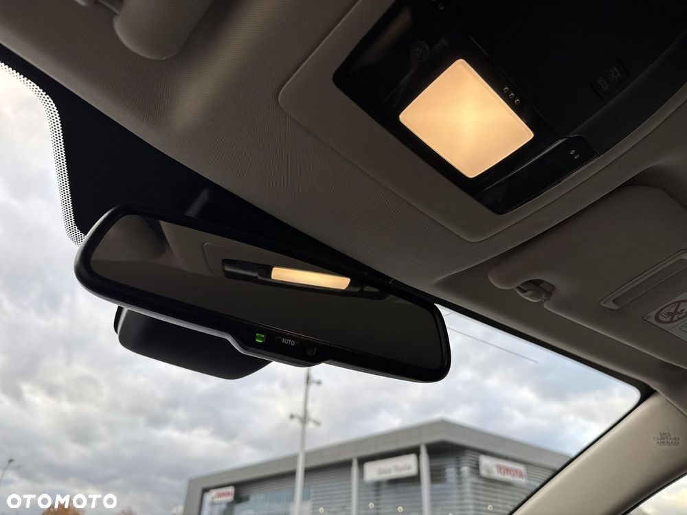 Lexus NX 300h Business Edition AWD - 20