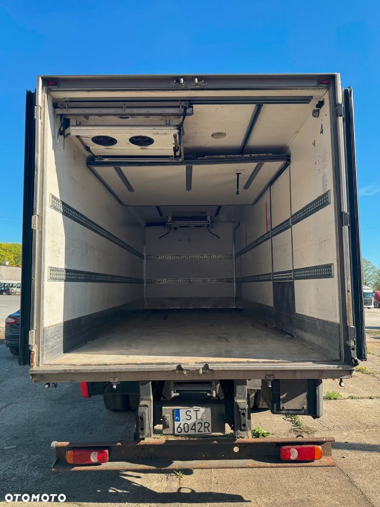 Renault Premium - 15