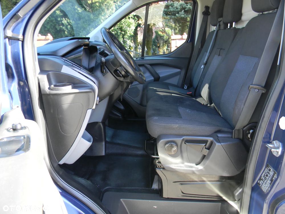 Ford Transit Custom - 15