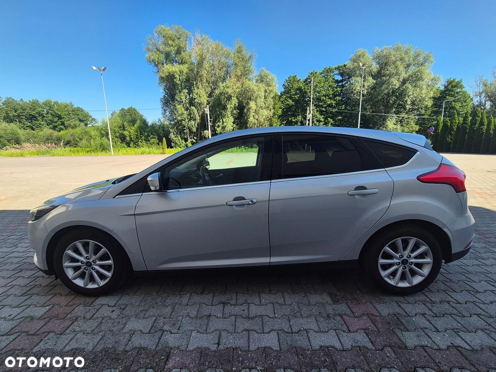 Ford Focus - 8
