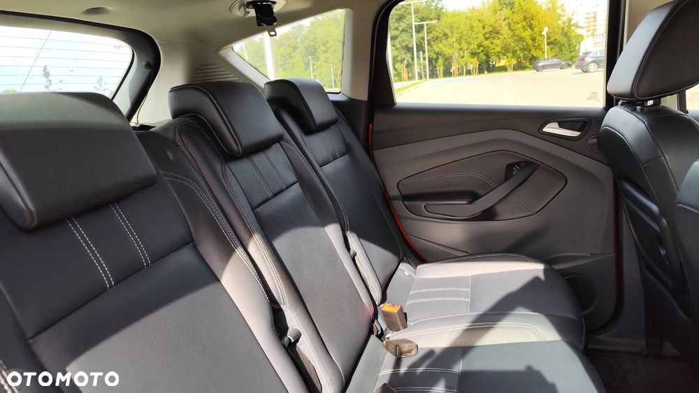 Ford C-MAX 1.6 EcoBoost Titanium - 14