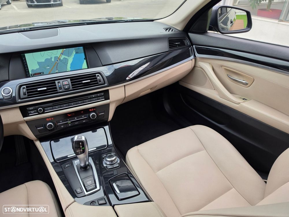 BMW 525 d Auto - 42