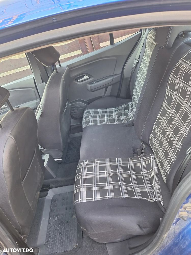 Dacia Logan TCe 90 MT6 Expression - 7