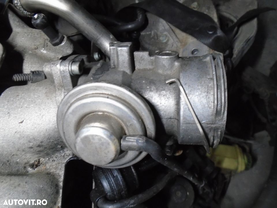 Clapeta acceleratie Volkswagen Touareg 2.5 TDI BAC 174 CP - 1