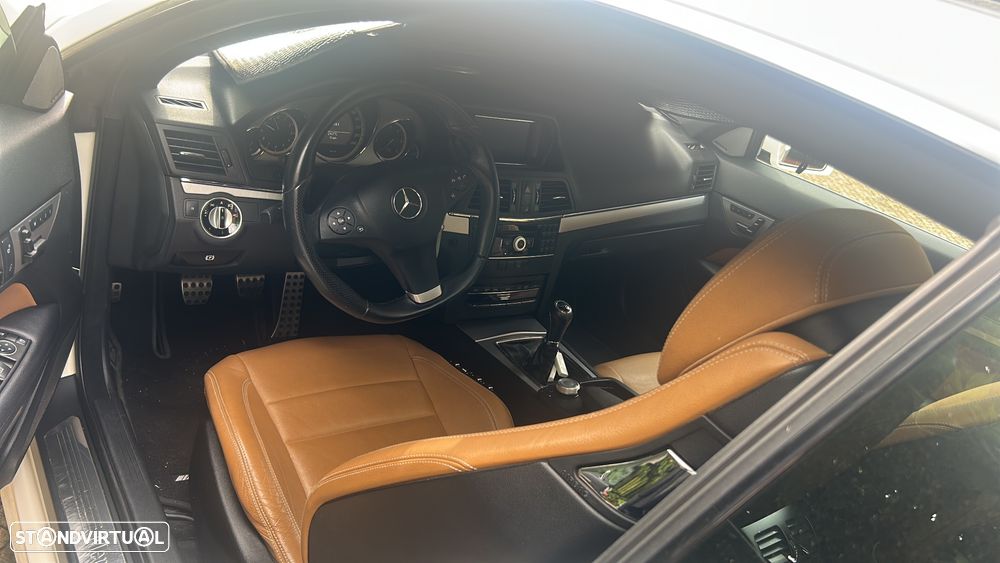Mercedes-Benz E 250 CDi Elegance BlueEfficiency - 4