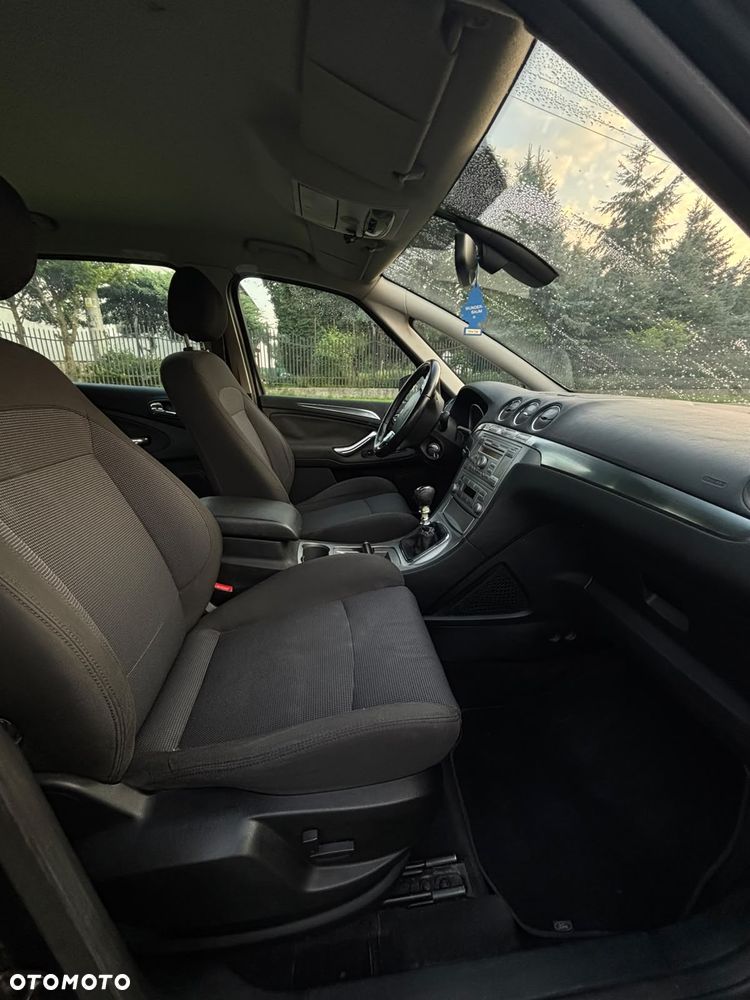 Ford S-Max 2.0 TDCi DPF Titanium - 12