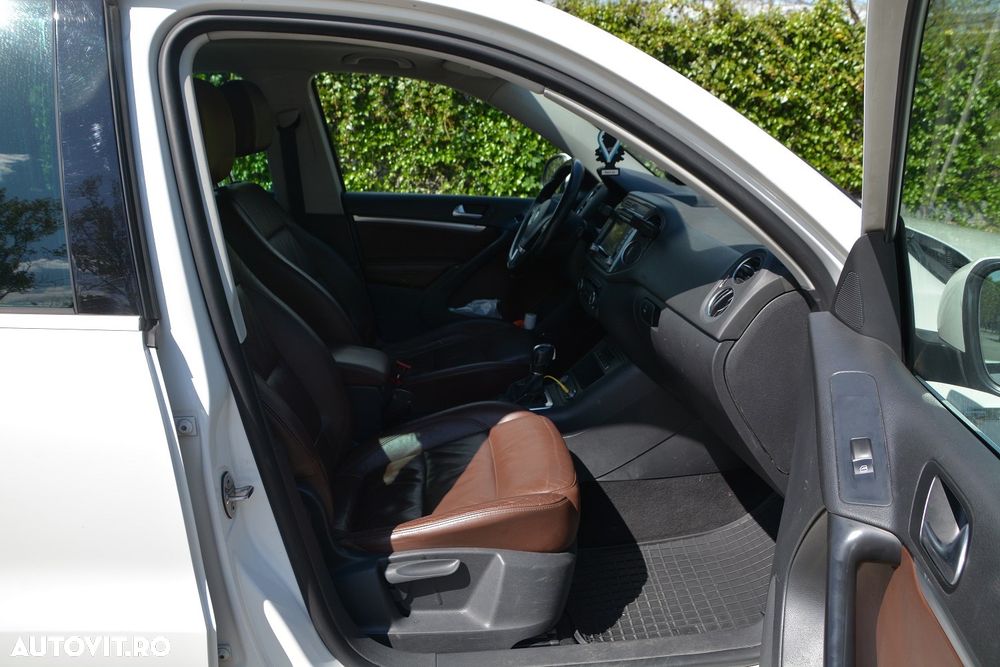 Volkswagen Tiguan 2.0 TDI 4Motion DSG BMT Sport & Style - 4