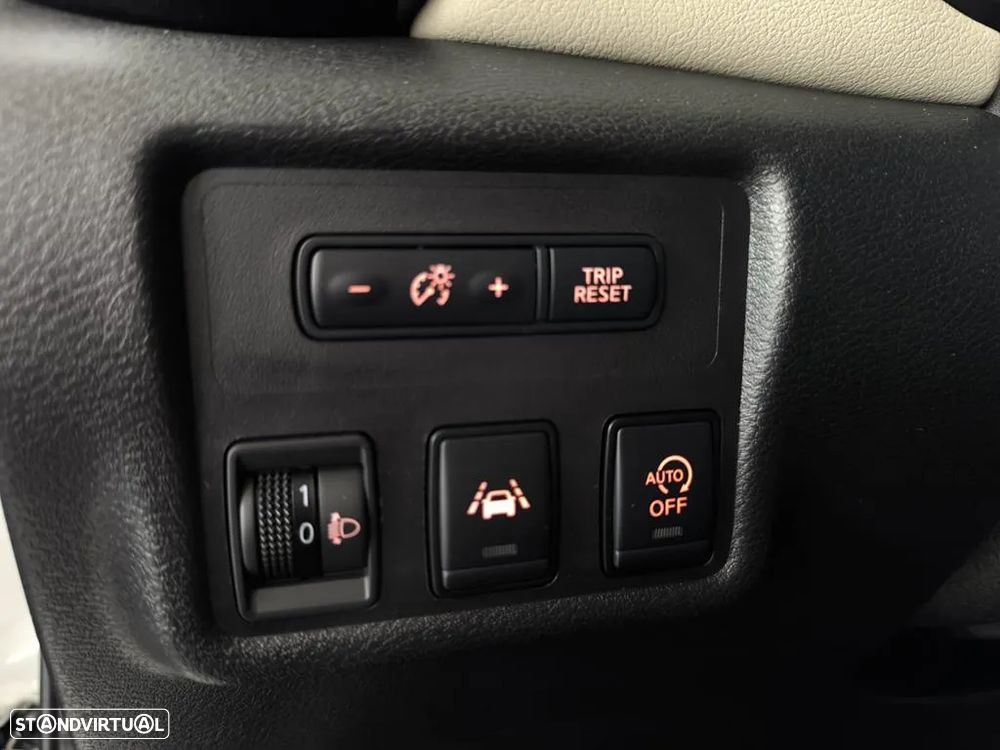 Nissan Micra 1.0 IG-T N-Design Black CVT - 15