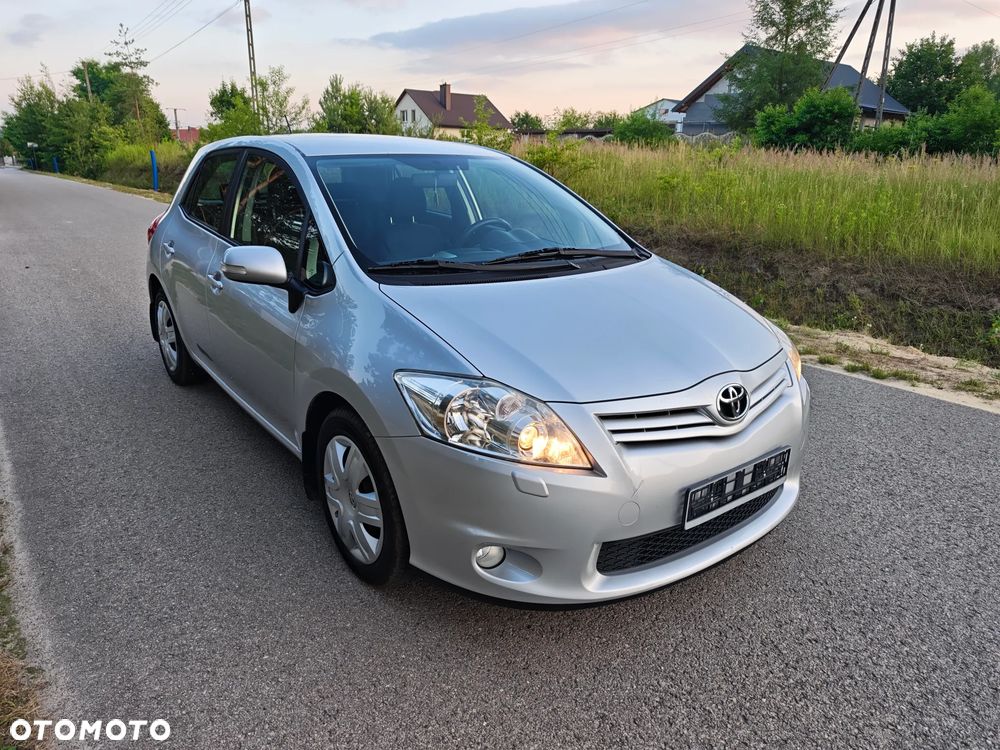 Toyota Auris 1.6 Valvematic Life - 1