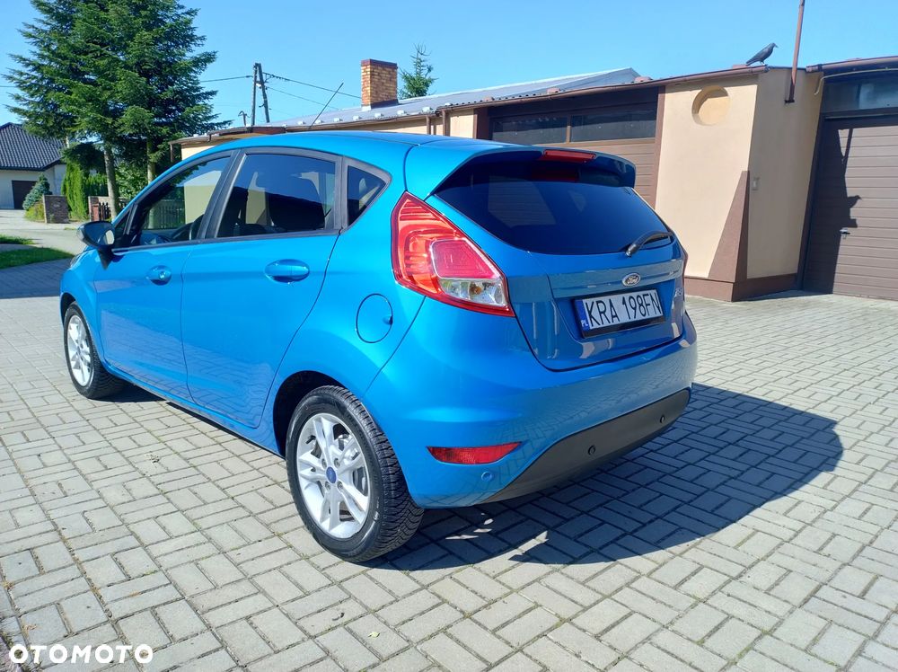 Ford Fiesta 1.25 Celebration - 8