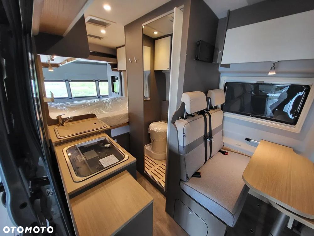 LMC Innovan 590 Active - 4 osobowy, Używany, FV23%, Doposażony - 18