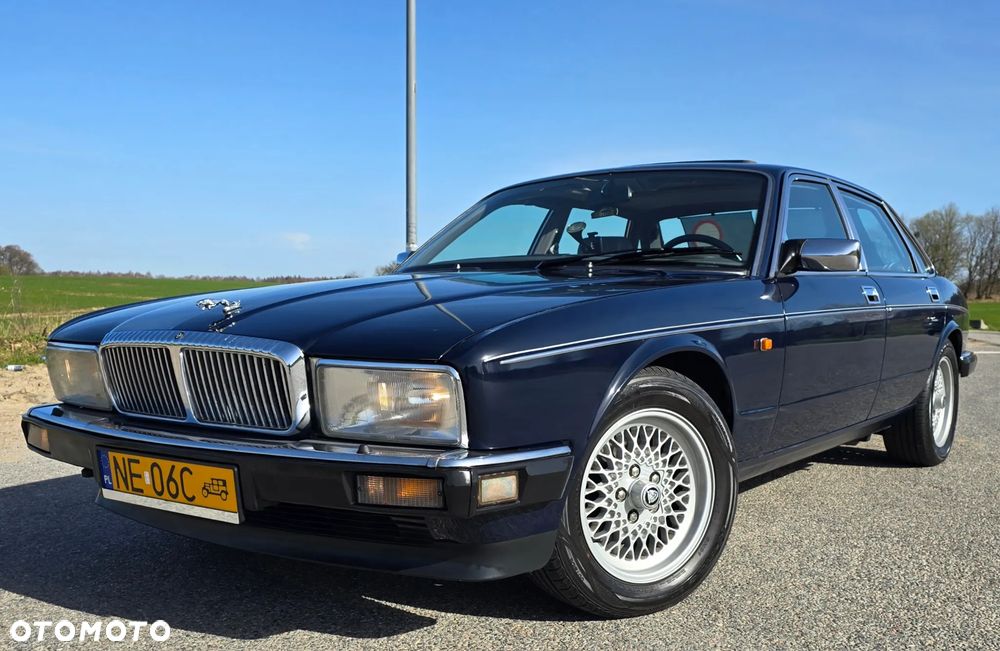 Jaguar Daimler 4.0i - 19