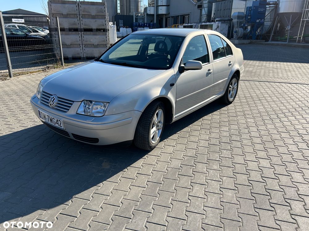 Volkswagen Bora - 2