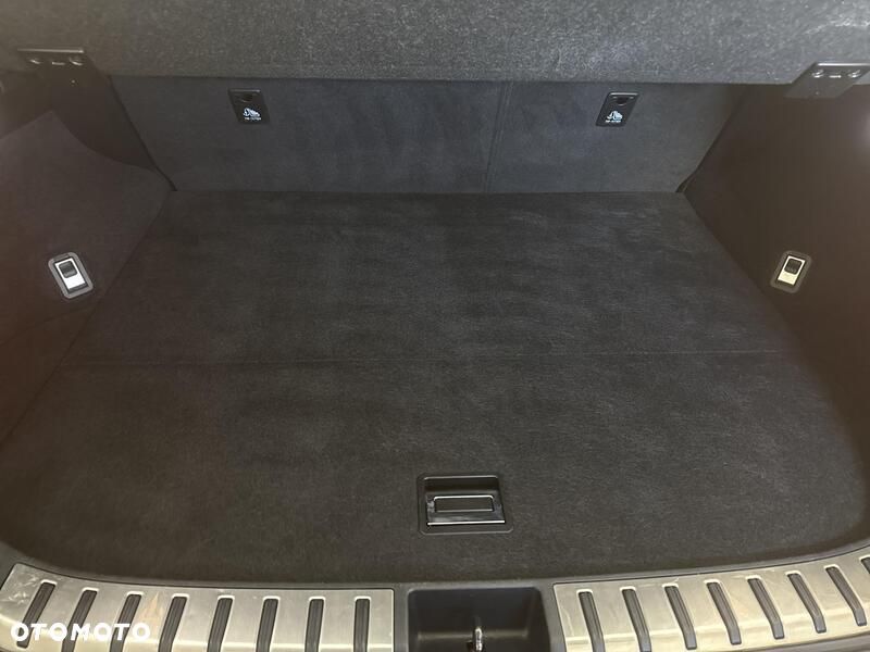 Lexus NX 300h Optimum AWD - 23