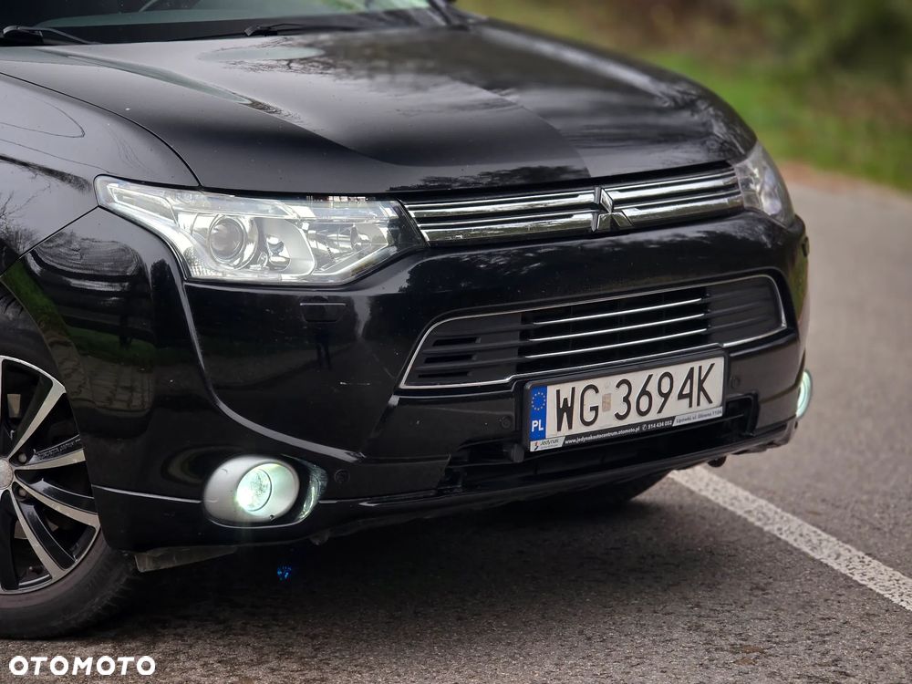 Mitsubishi Outlander - 35