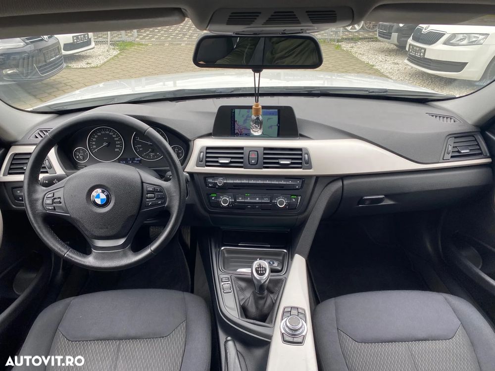 BMW Seria 3 - 12