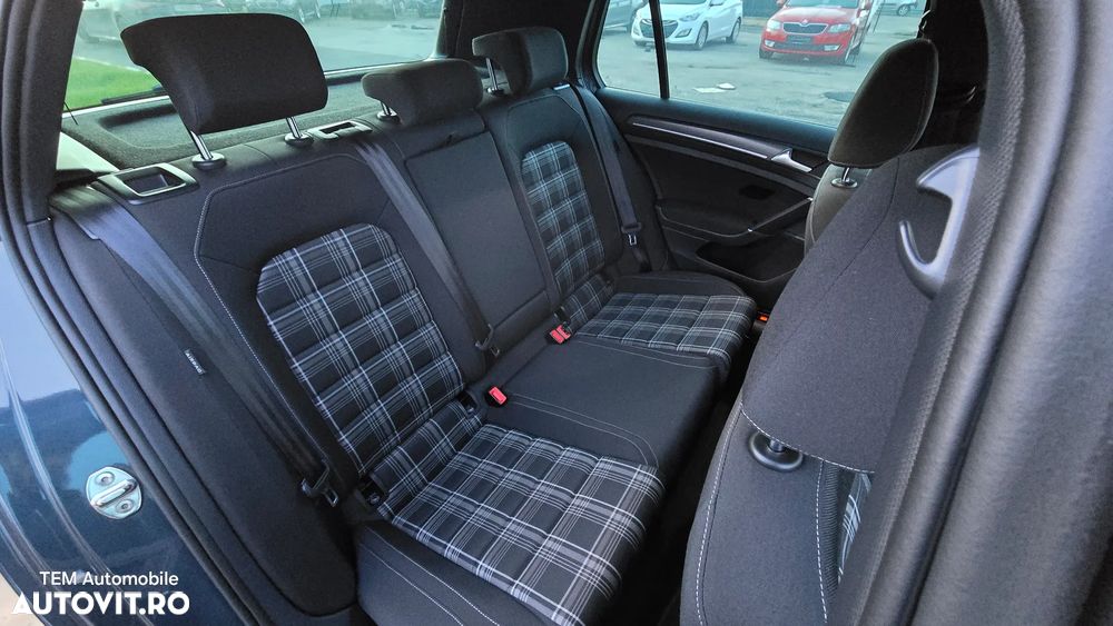 Volkswagen Golf GTD BlueMotion Technology - 10