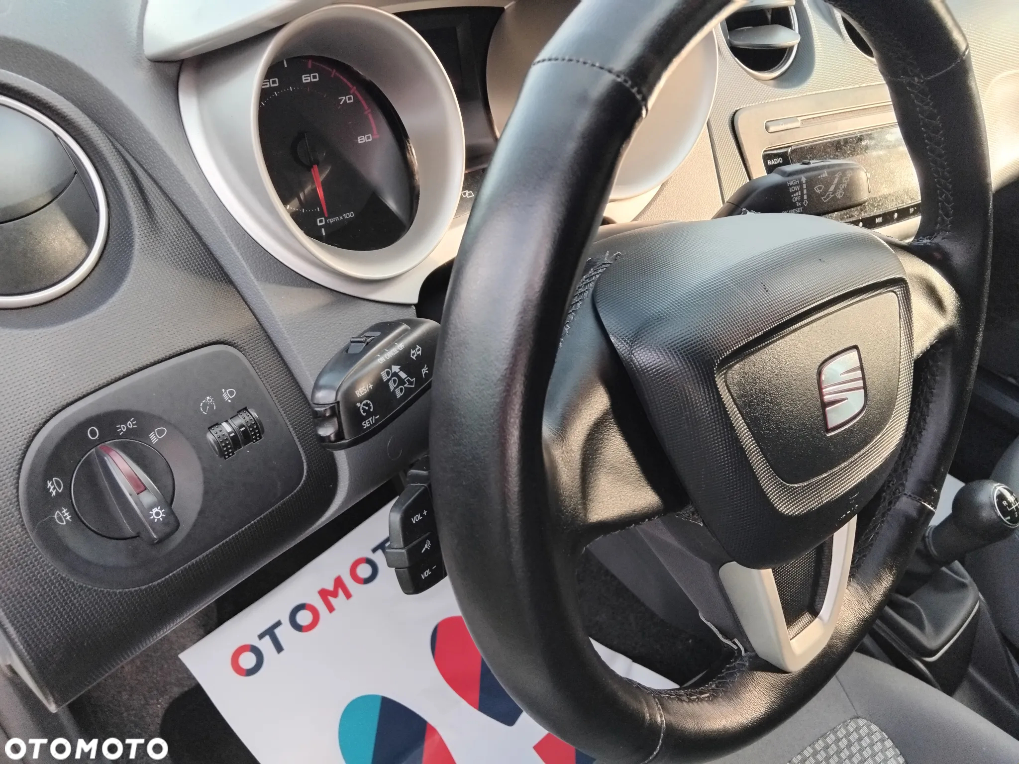 Seat Ibiza 1.4 16V Sport - 26