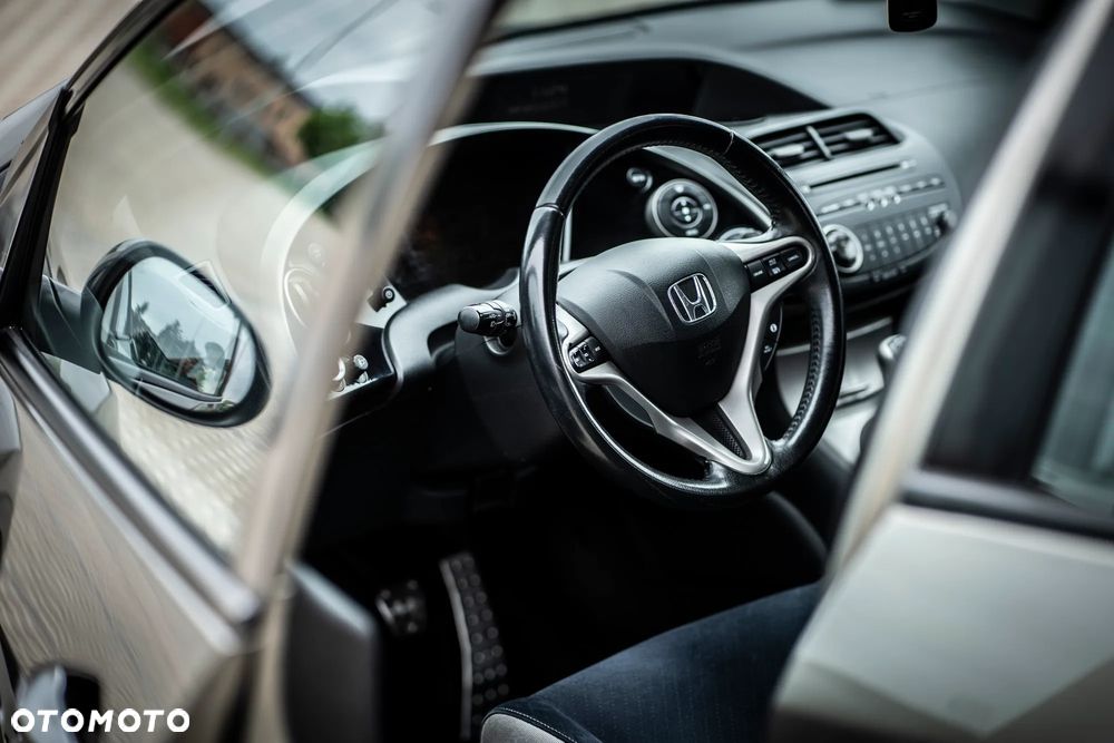 Honda Civic 1.8 Executive - 7