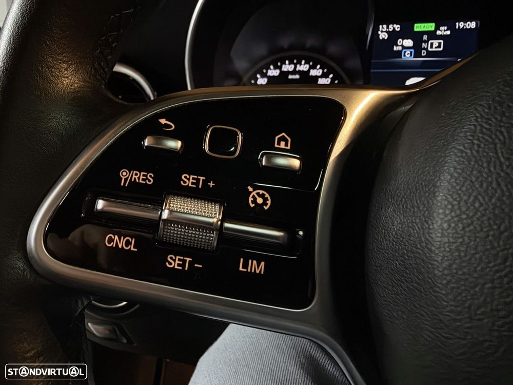 Mercedes-Benz GLC 300 e 4Matic - 17