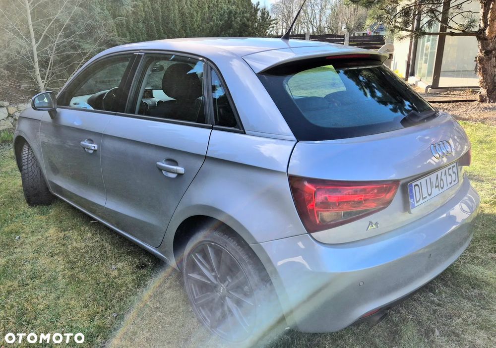 Audi A1 Sportback 1.6 TDI Ambition - 2
