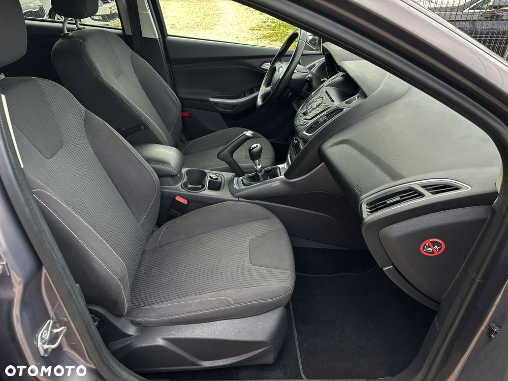 Ford Focus 2.0 TDCi Titanium - 32