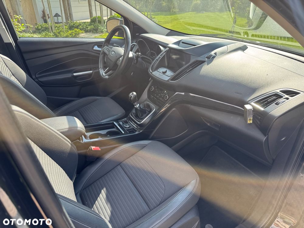 Ford Kuga 1.5 EcoBoost FWD Titanium X - 13
