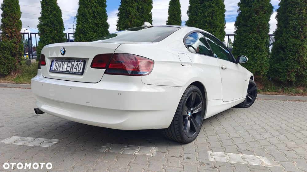 BMW Seria 3 320i - 19