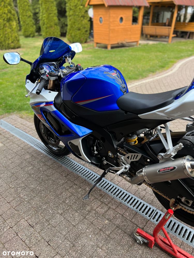 Suzuki GSX-R - 21