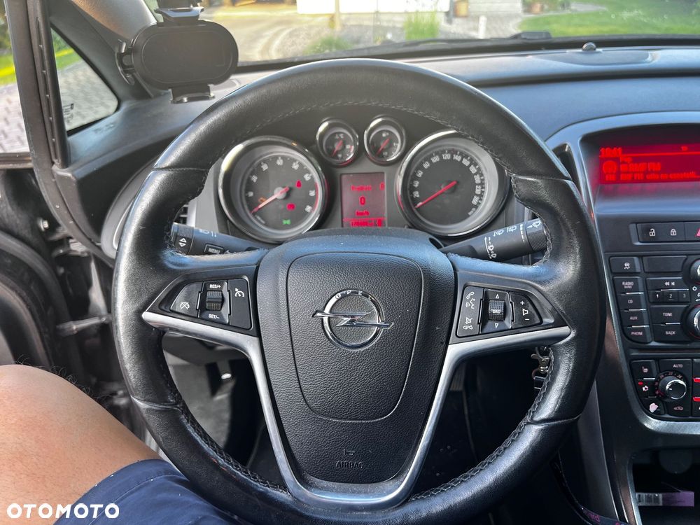 Opel Astra 1.4 Turbo Edition - 10