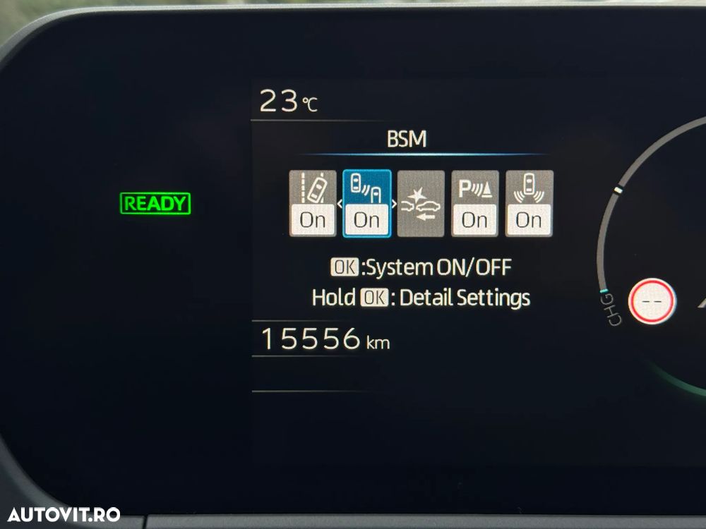Toyota BZ4X 160 KW AWD (4x4) Luxury - 28
