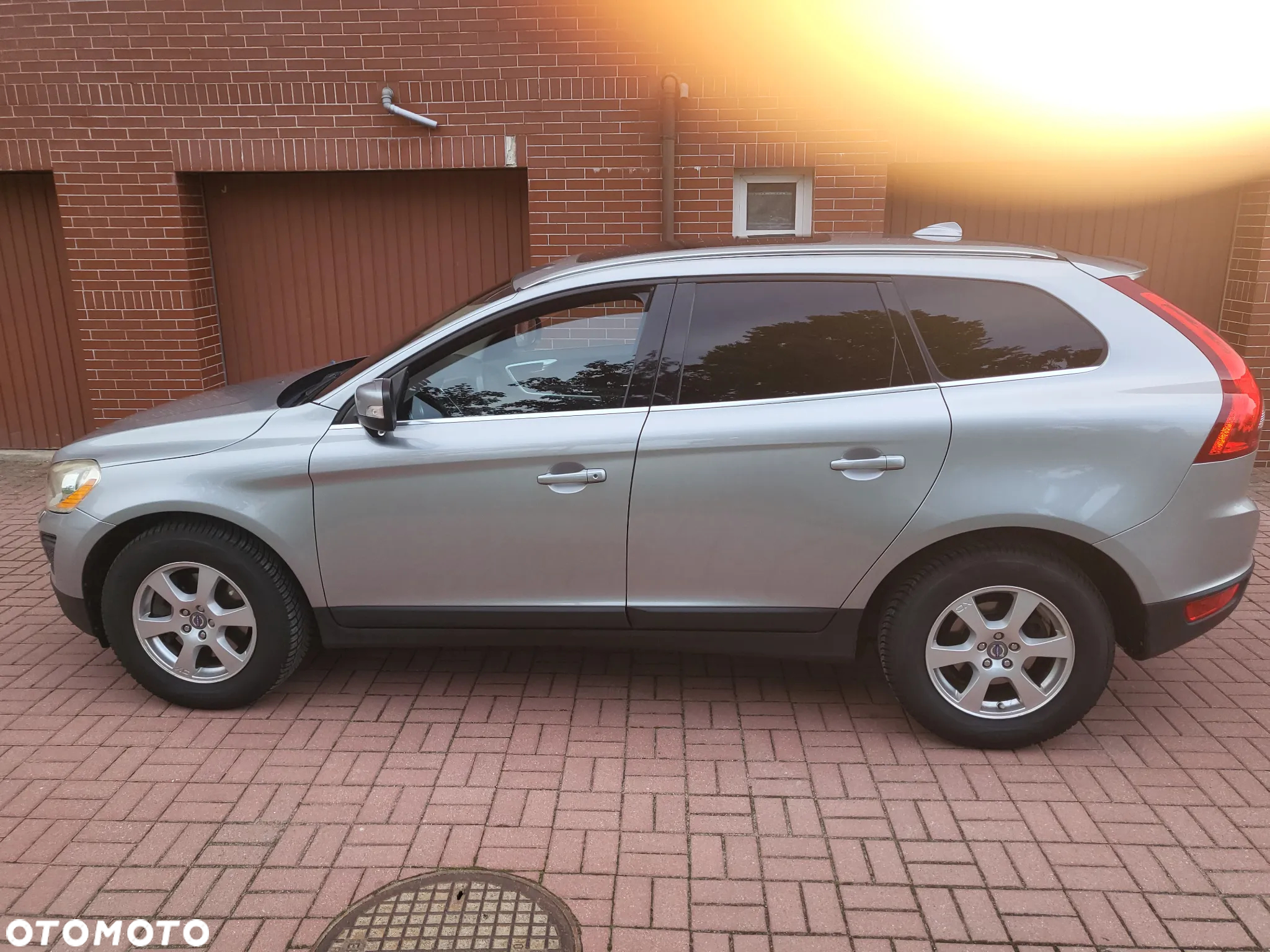 Volvo XC 60 3.2 AWD Kinetic - 5