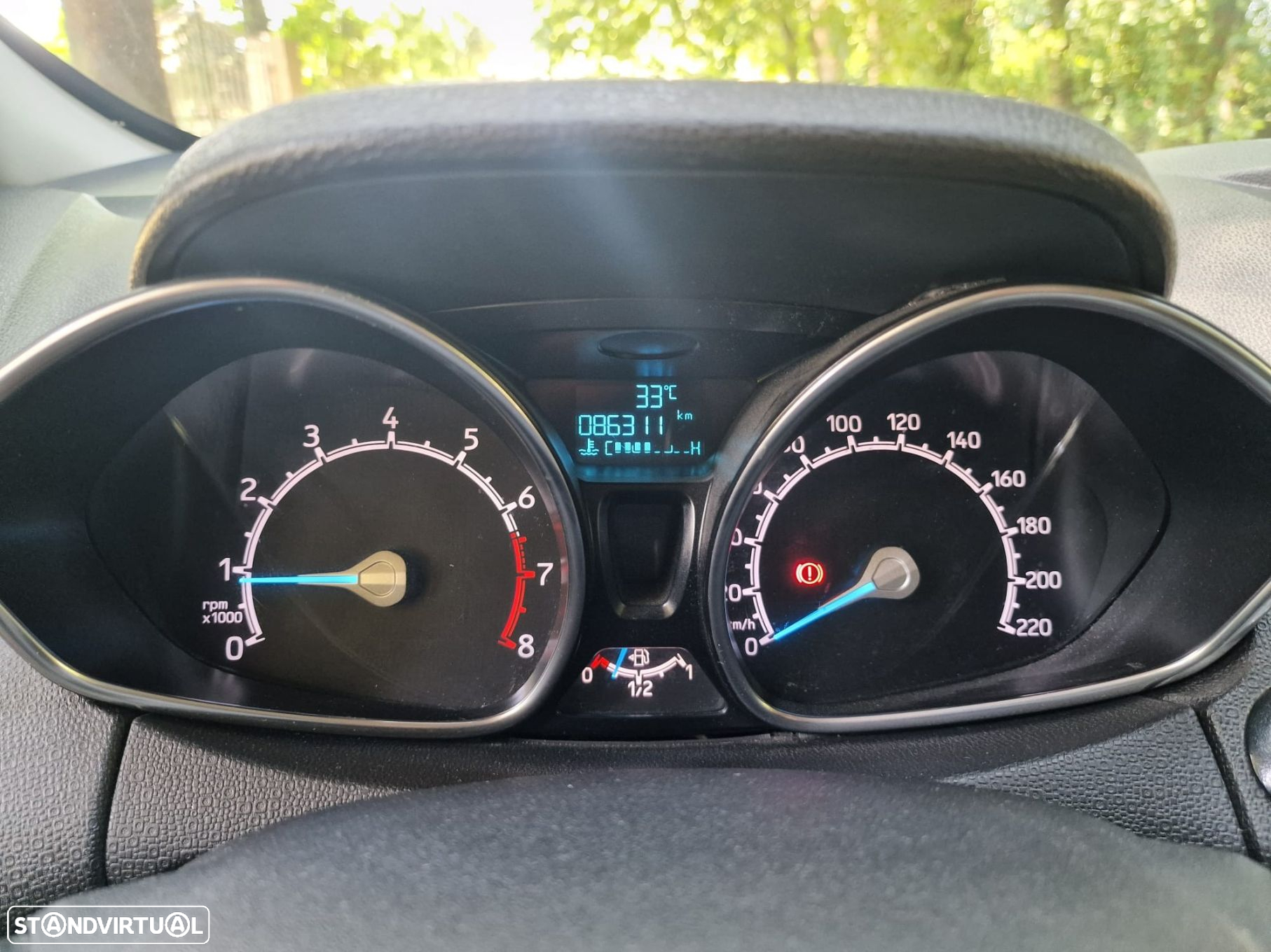 Ford EcoSport 1.0 EcoBoost Titanium - 13