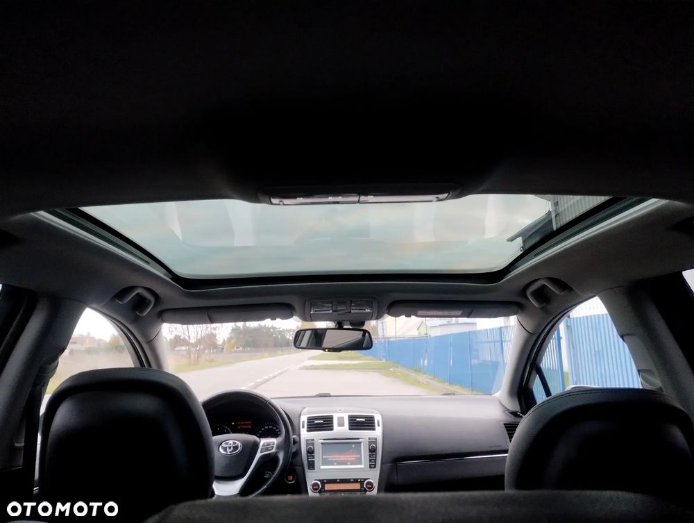 Toyota Avensis 2.0 D-4D Premium - 7