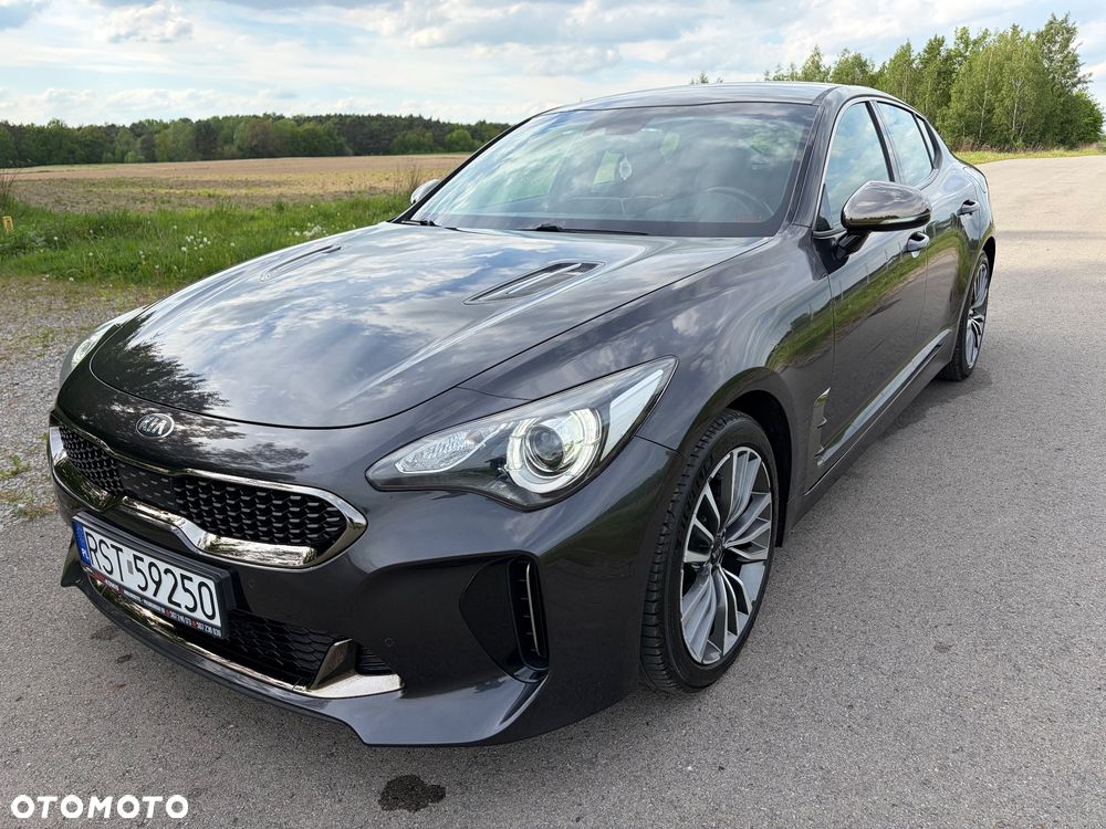 Kia Stinger - 7