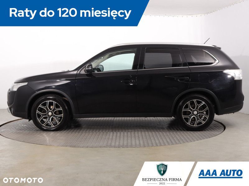 Mitsubishi Outlander - 3