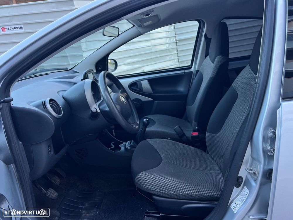 Toyota Aygo 1.0 Power Pack+AC+JLL - 20