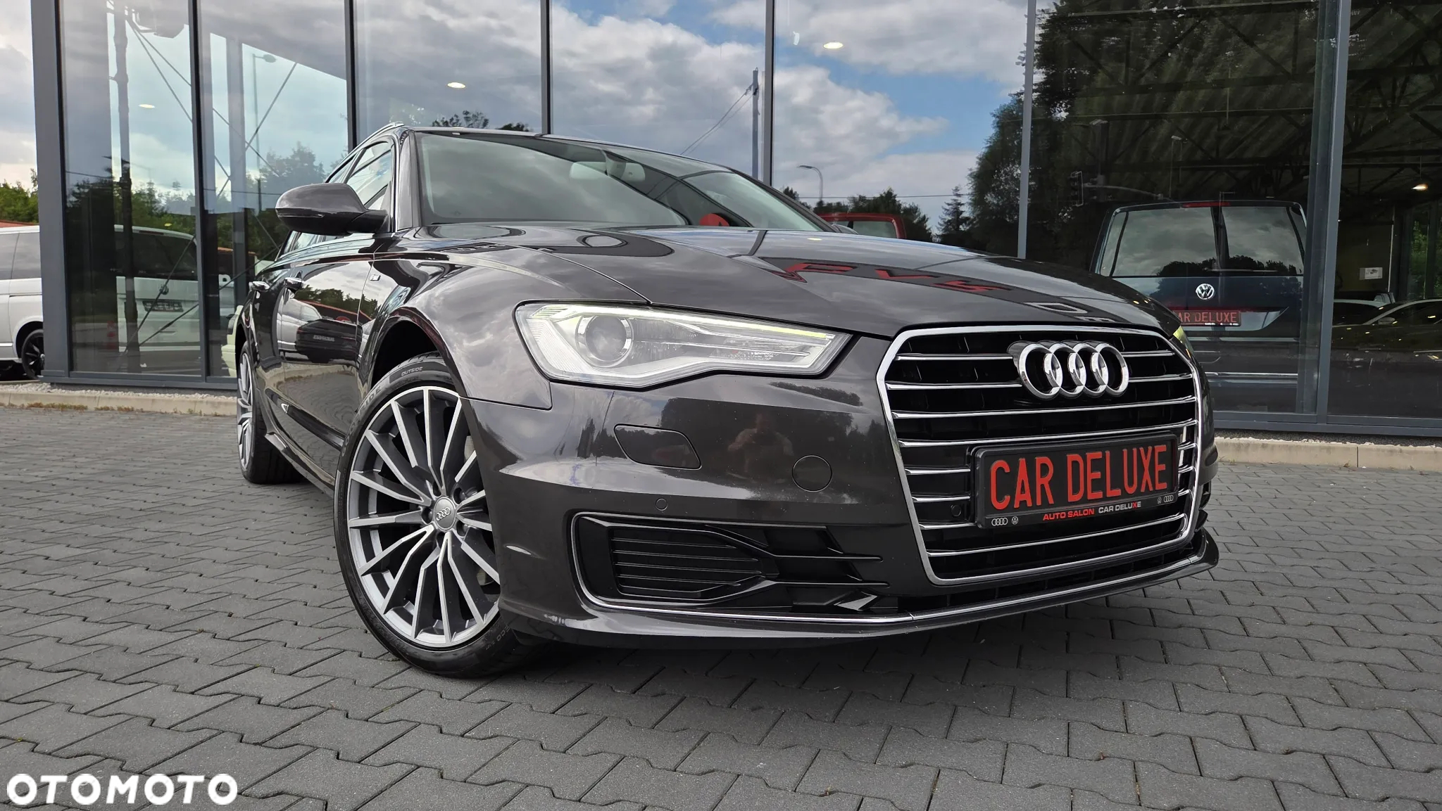 Audi A6 Avant 2.0 TDI Ultra S tronic - 31