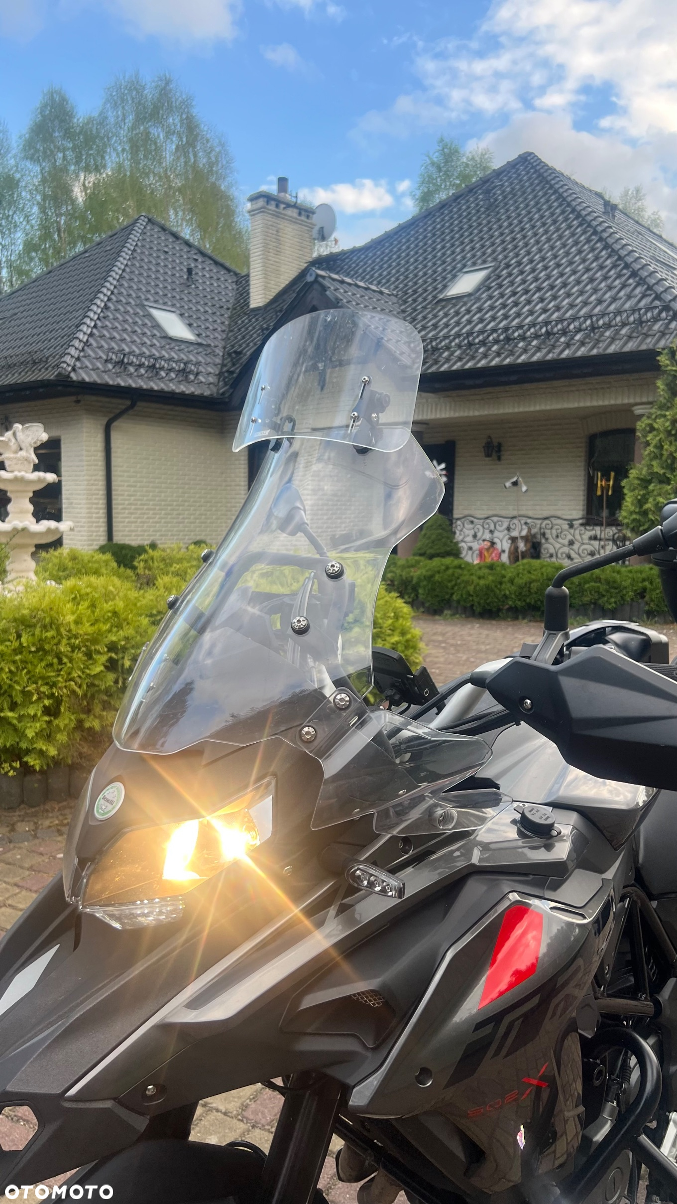 Benelli TRK 702X - 10