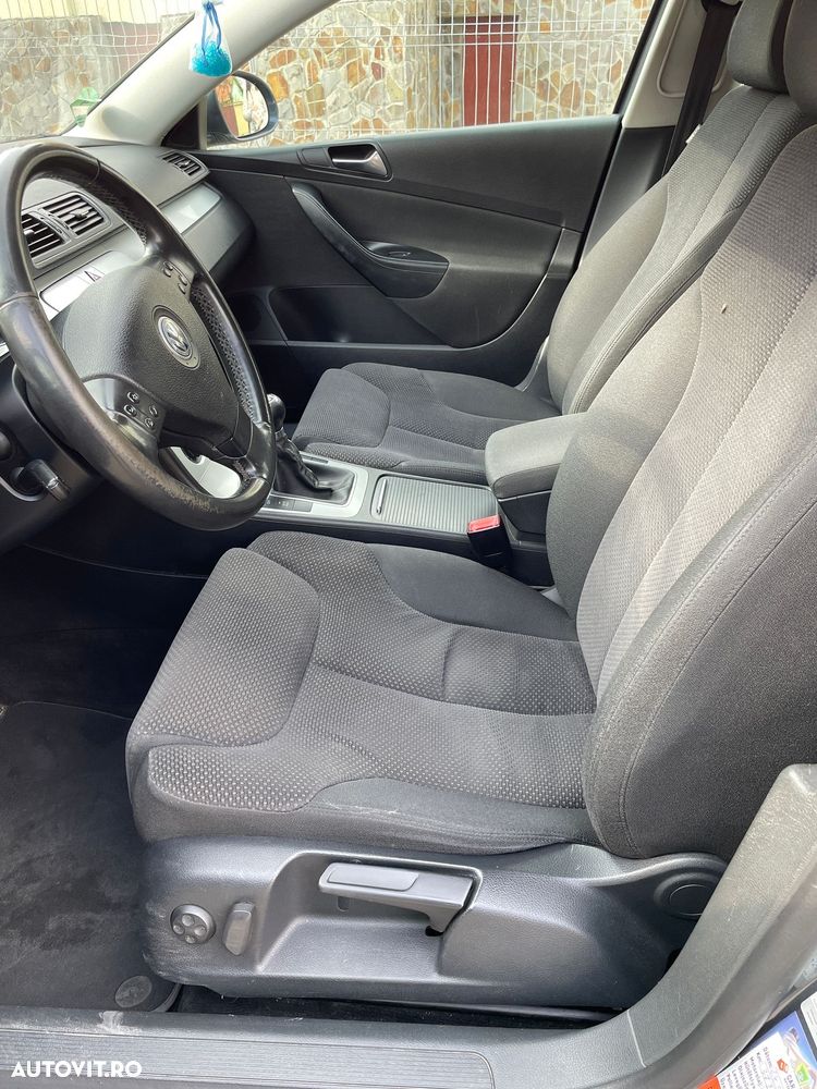 Volkswagen Passat Variant 2.0 TDI Comfortline - 12