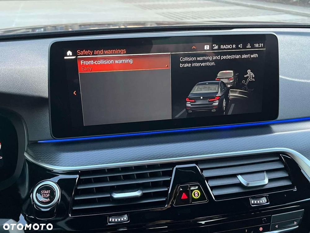 BMW Seria 5 520d M Sport Edition - 16