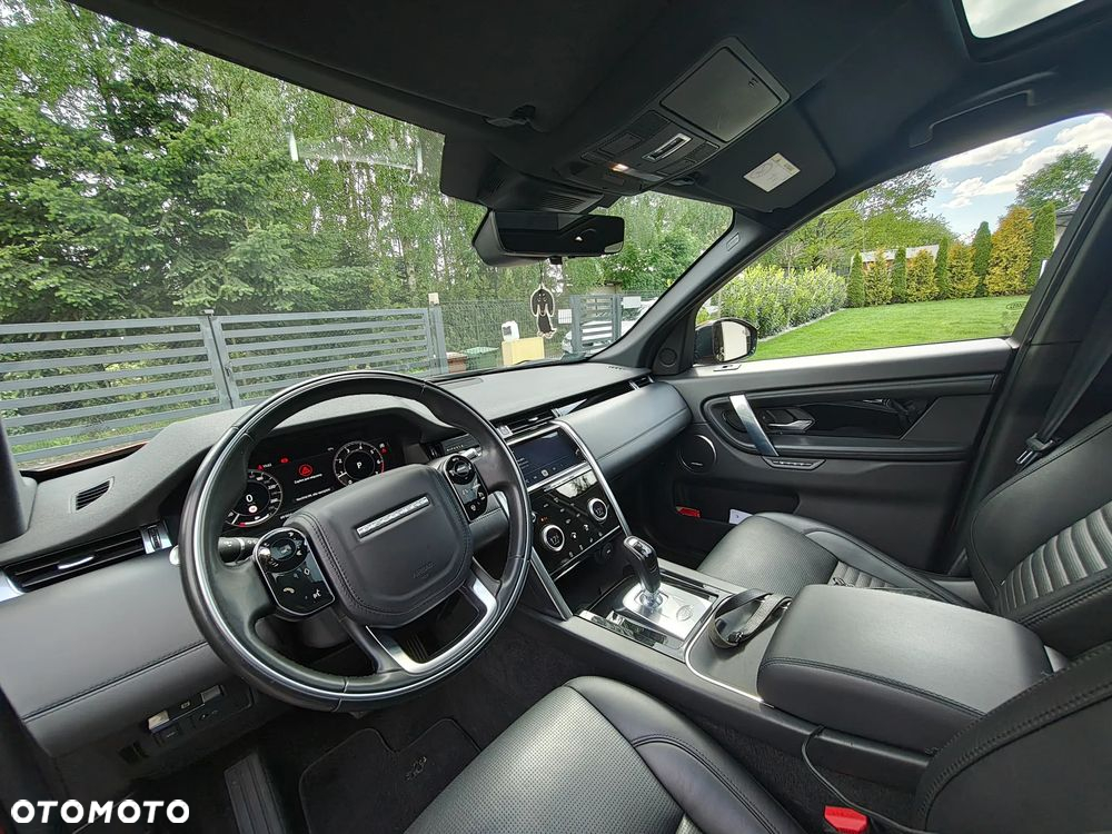 Land Rover Discovery Sport 2.0 P250 mHEV HSE - 12