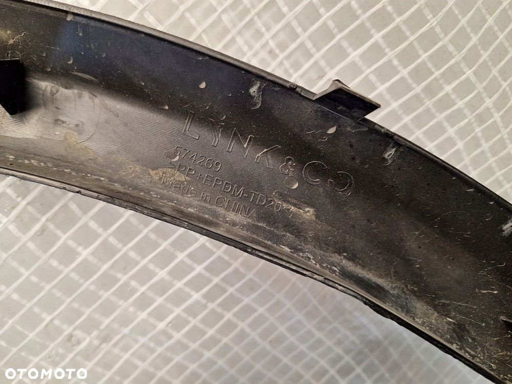 lynk  co lynkco 01 listwa blotnika na blotnik lewa przod przednia demont - 6