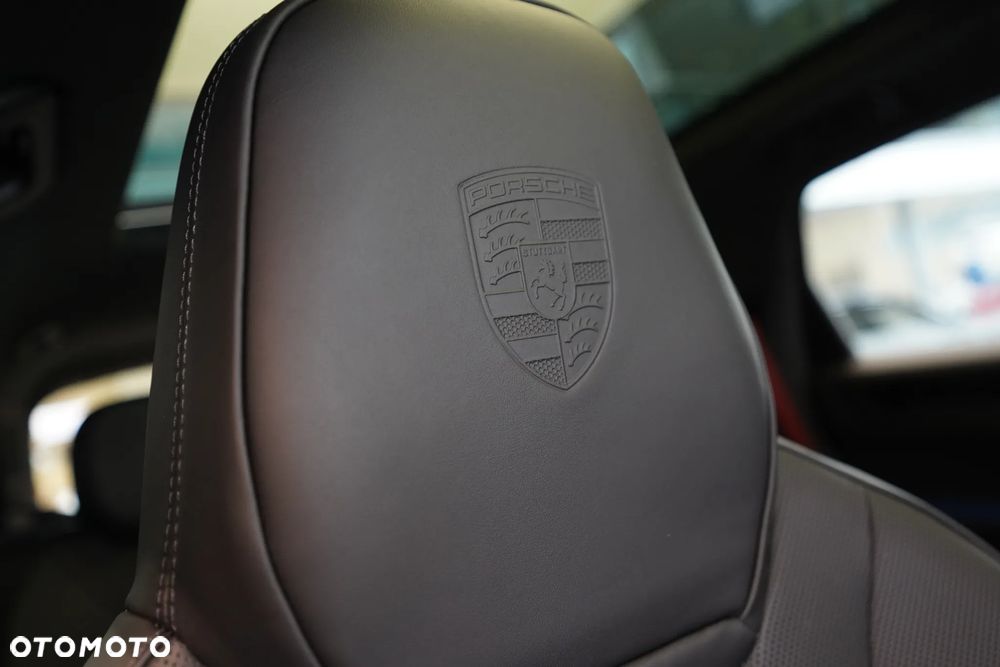 Porsche Cayenne GTS - 25