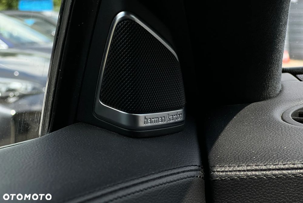 Mercedes-Benz CLS - 23